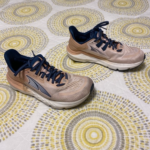 Altra Provision 6 - Picture 3 of 7